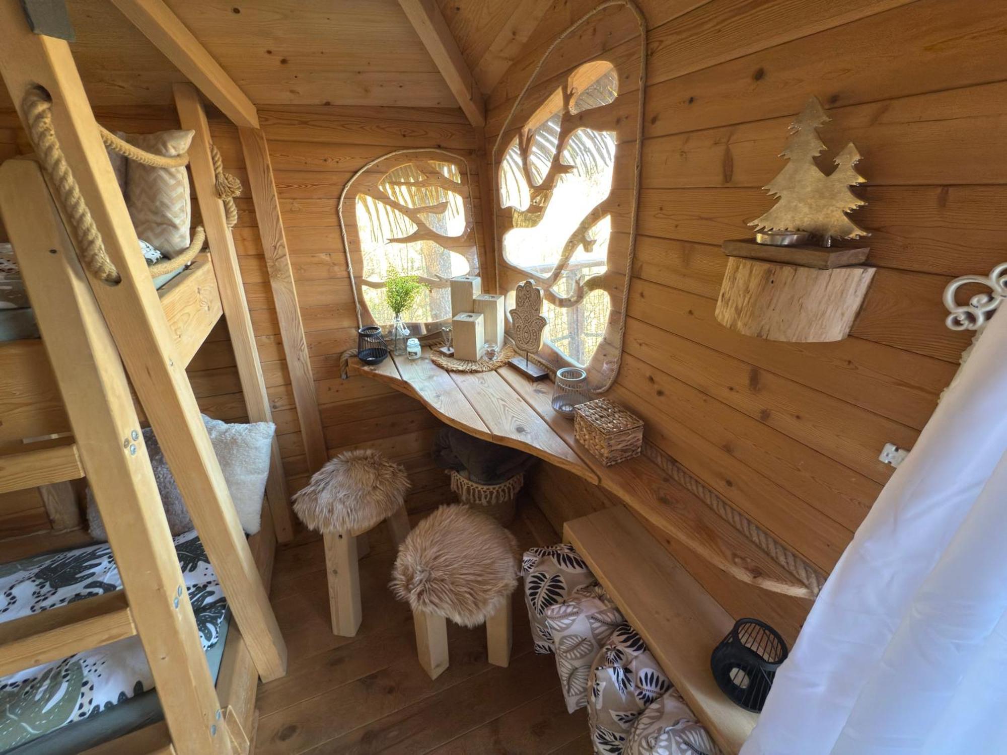 Hotel Treehouse U Rybnika Osecna Exterior foto